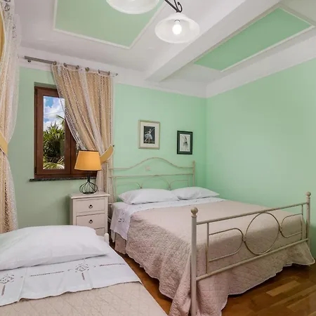 Apartment Patricia Rijeka Exterior photo