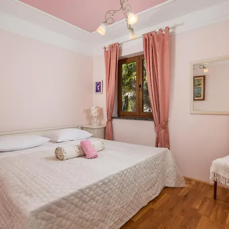Apartment Patricia Rijeka Exterior photo